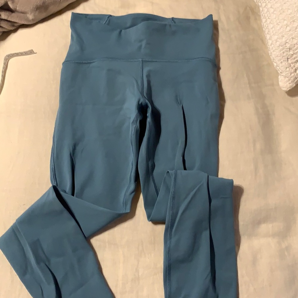 blue lululemon leggings - size 6